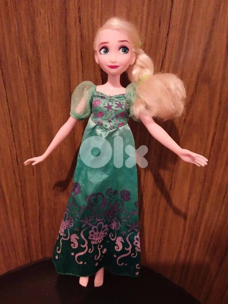 FROZEN 2 ELSA SINGING Disney 2019 Hasbro As New doll INTO THE UNKNOWN 4