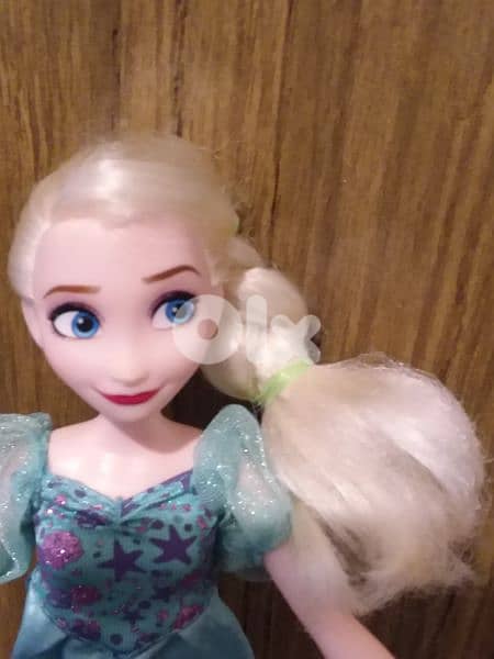 FROZEN 2 ELSA SINGING Disney 2019 Hasbro As New doll INTO THE UNKNOWN 1