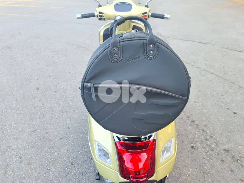 vespa 75th anniversary (Original 75th anniversary) 3