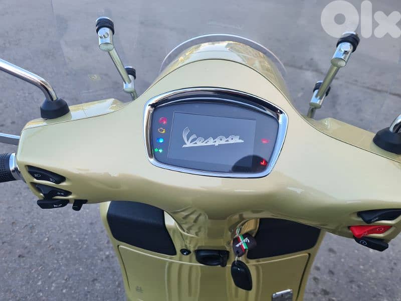 vespa 75th anniversary (Original 75th anniversary) 4