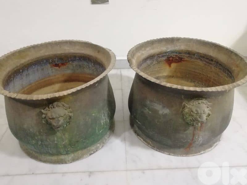 antique.  دست عدد 2 2