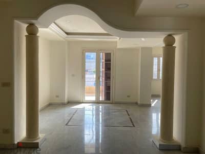 Sea view duplex at Downtown