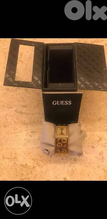 Guess watch with Box Original Excellent condition 1