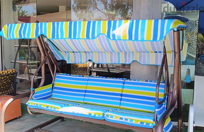 مرجوحة ثلاث مقاعد Three seaters swing 0