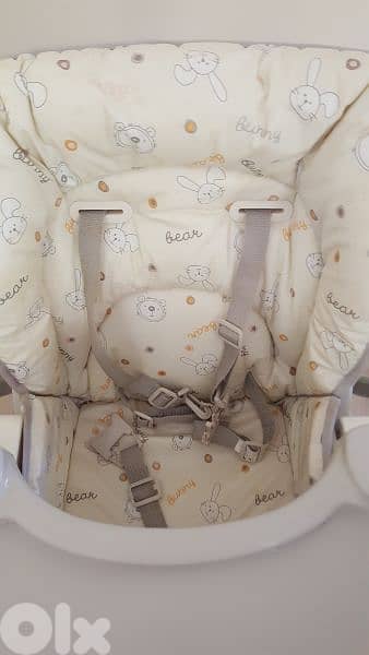 "Juniors" high chair 2