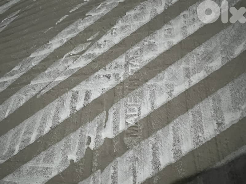 Italian Tile 1st Choice - Plein Mass Tile 11