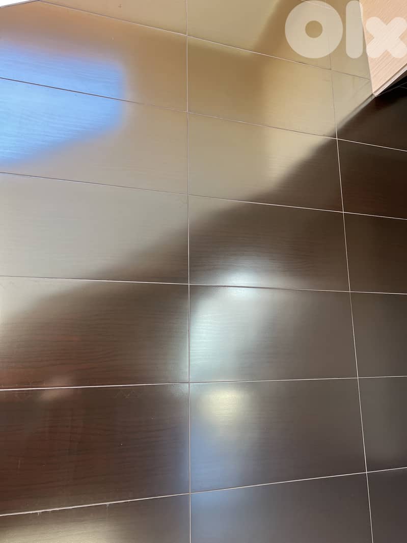 Italian Tile 1st Choice - Plein Mass Tile 15