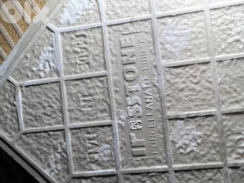 Italian Tile 1st Choice - Plein Mass Tile 17