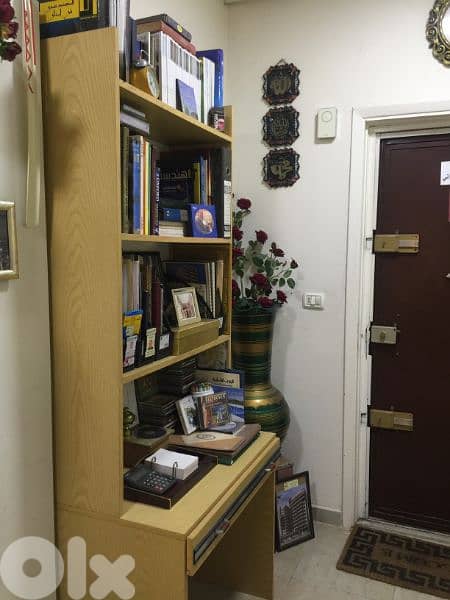 Bookshelves Desk - مكتبة 4