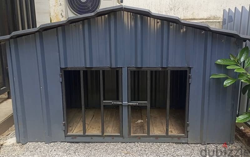 outdoor dogs house 2