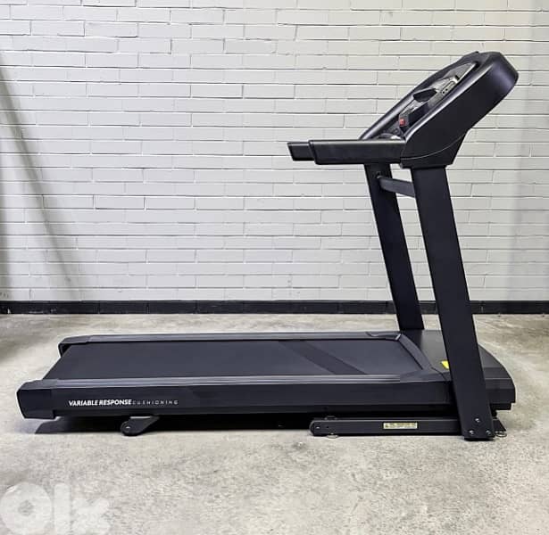 Horizon T202 SE Treadmill 2