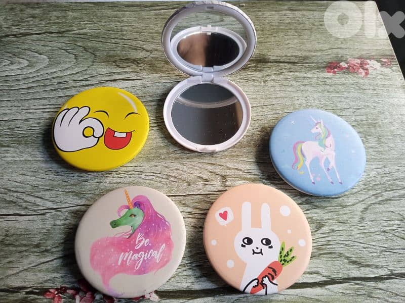 cute mini mirrors 0