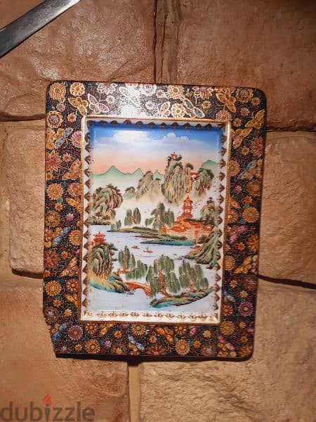 تابلو خزف صيني أنتيك للتعليق رسم يدوي نافر مختوم 0