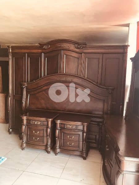 غرفة نوم ملكية صناعة ماليزية مستعملة بحالة جديدة 6