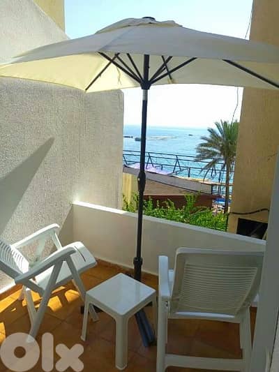 Sea view chalet 5 min walk to center