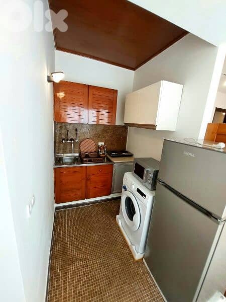 Sea view chalet 5 min walk to center 10