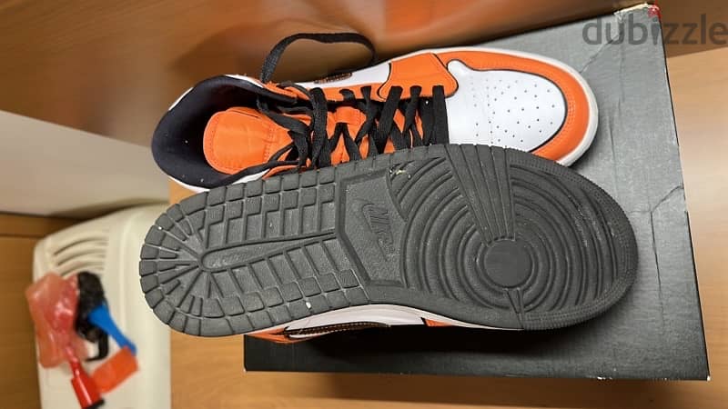 air Jordan 1 mid turf orange 2