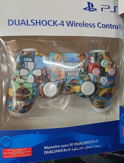 PS4 controllers