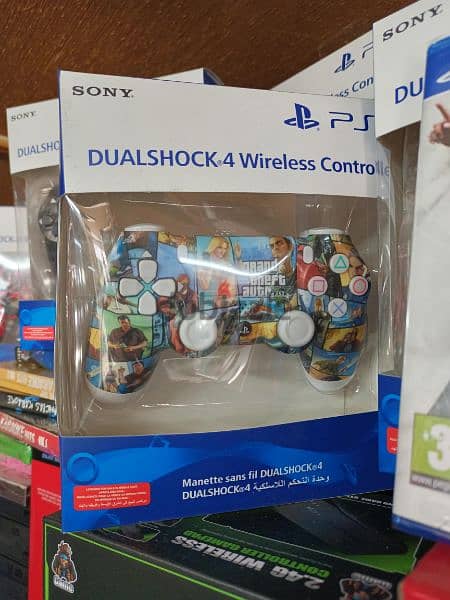 PS4 controllers 5
