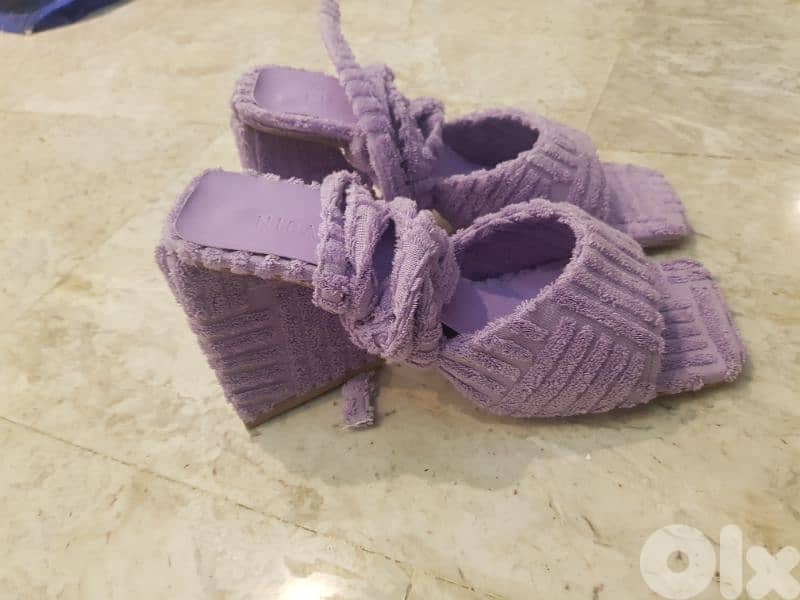 Velvet shoes size 40 4