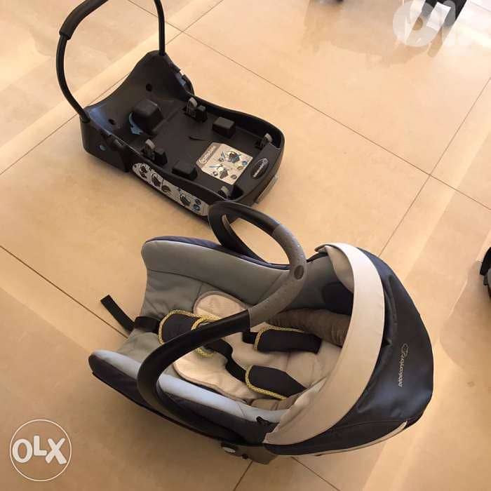 Bébé Confort Creatis. Fix Carseat - stage 1 - Playful Grey 2