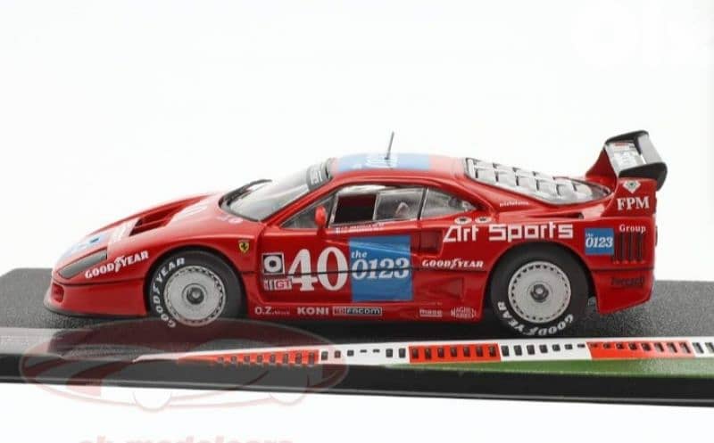 Ferrari F40 Competizione 1990 diecast car model 1;43. 2