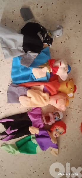 puppets 0