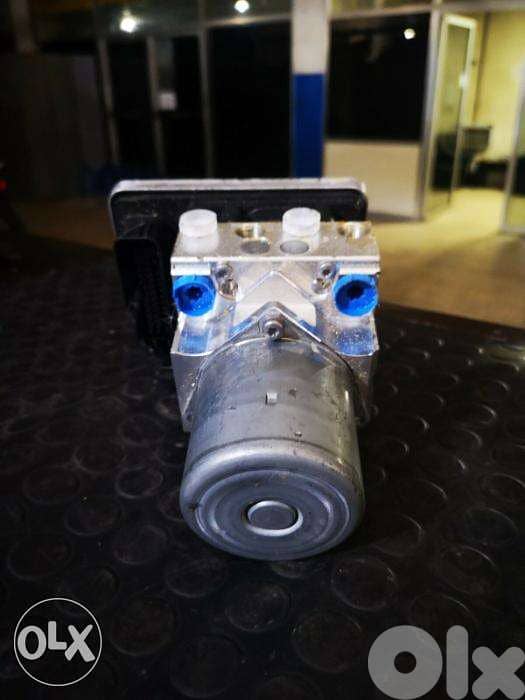 E-class 213 mercedes benz ABS 1