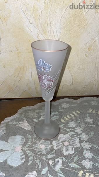 set of flutes glass 1