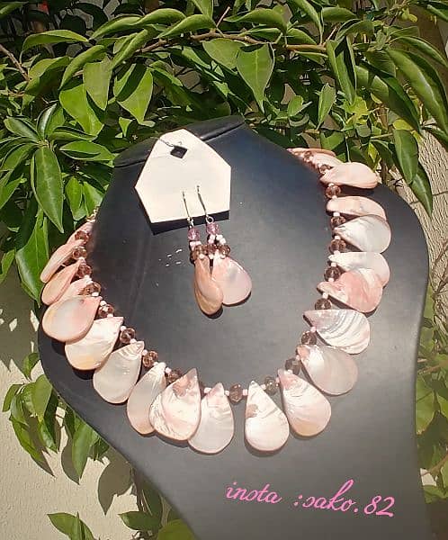 Handmade accessories 13