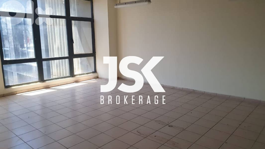 L11990- A 250 SQM Office for Rent in Hamra, Ras Beirut 0