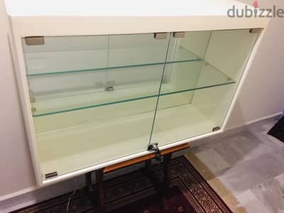 vitrine for  jewelry & accessories
