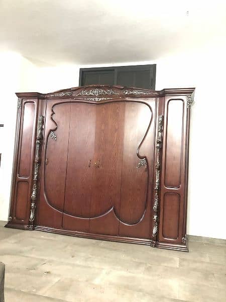 غرفة نوم خشب زان صناعة مصريه مستعملة بحالة جيدا 2