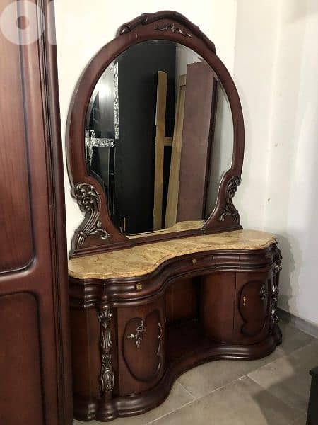 غرفة نوم خشب زان صناعة مصريه مستعملة بحالة جيدا 13