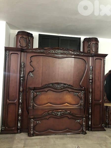 غرفة نوم خشب زان صناعة مصريه مستعملة بحالة جيدا 16