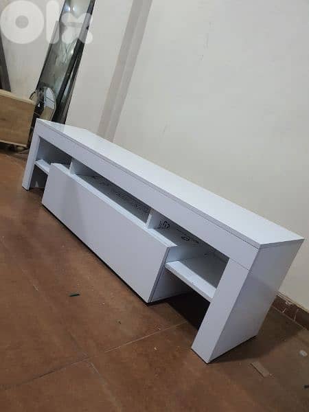 New TV Unit white glossy , high quality (24) 0