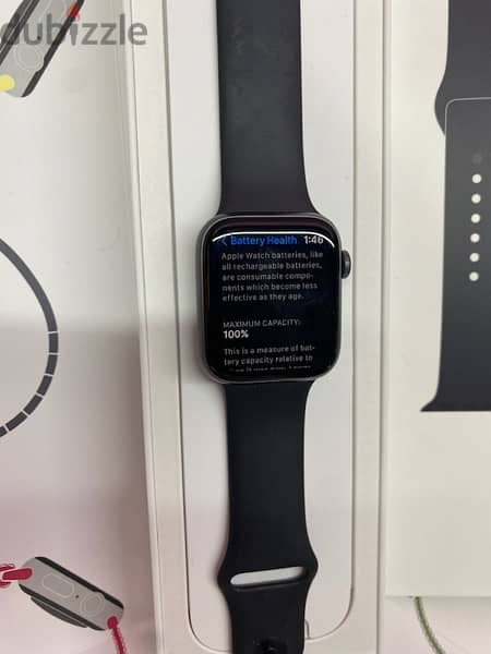 Apple watch series 5 (44mm) 2