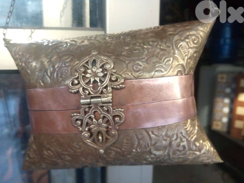 جزدان نحاس قديم 0