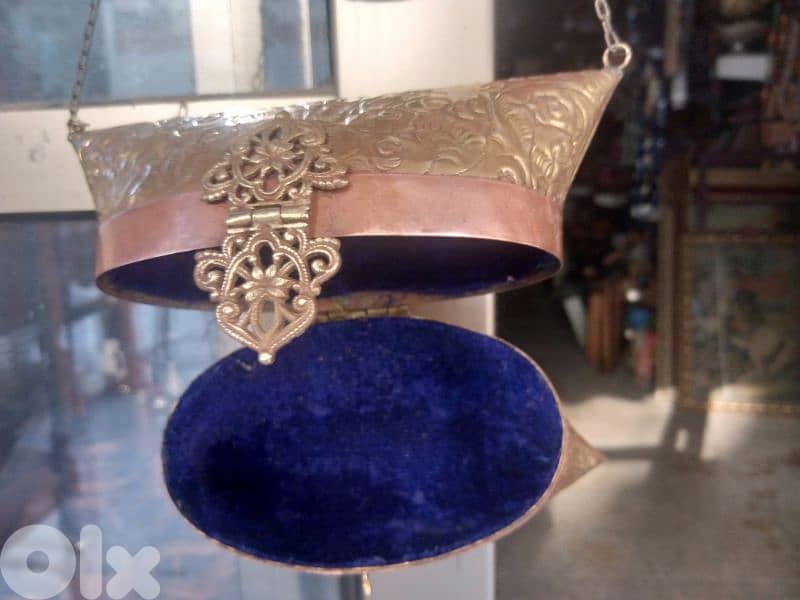 جزدان نحاس قديم 2