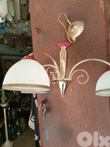 ثرية ثلاث لمبات 0