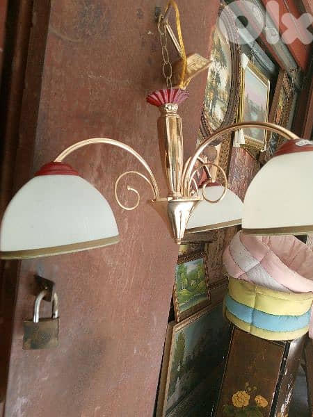 ثرية ثلاث لمبات 2