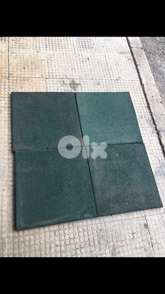 rubber flooring 3cm thickness we have also all sports equipment 4
