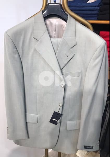 Men’s suits for liquidation - بدلات رجالية جديدة العدد 50 قطعة 1
