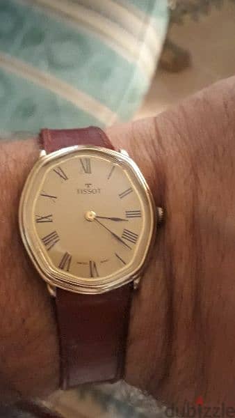 ساعة تيسوت 0