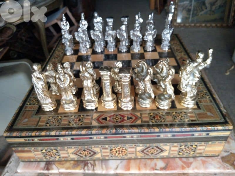 طاولة شترنج صندوق 0