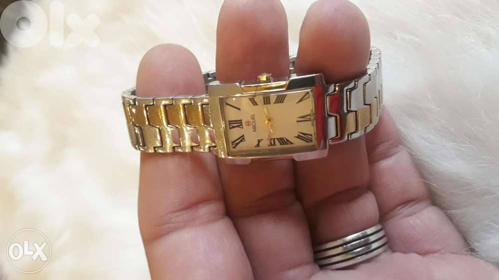 ساعه نسائيه سويسرية الصنع gold plated 3