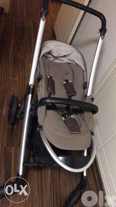 stroller, car seat 1er age , base,  bébé Confort 4