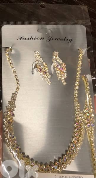 set, earings and necklace 6