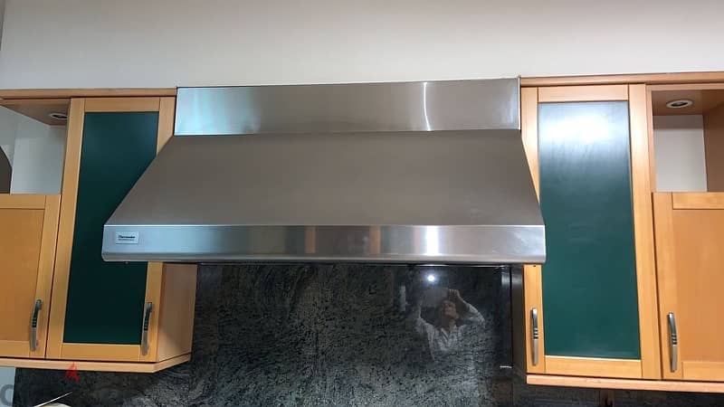 oven with grill and aspirator فرن كبير مع شوّايةو شفّاط 4