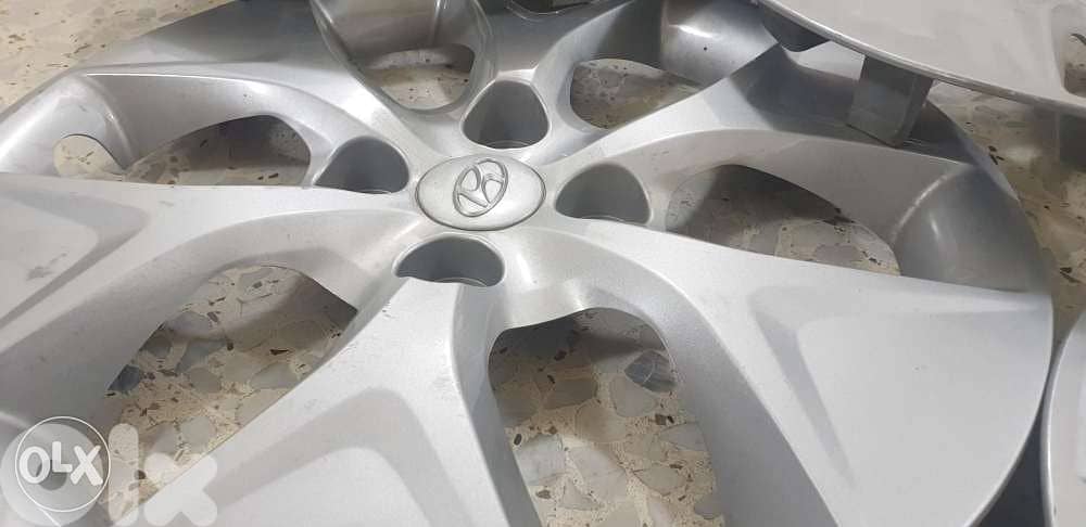 Hyundai cover rims 1